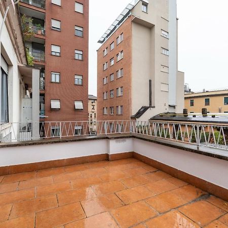 Sant'Ambrogio Bright Apartment With Terrace Mediolan Zewnętrze zdjęcie
